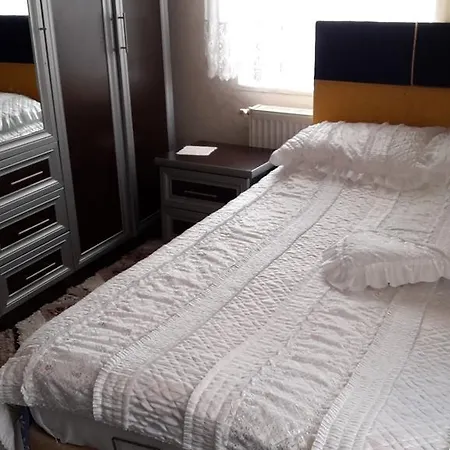 Ferhat Вилла *